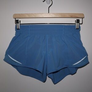 Lululemon Hotty Hot Shorts 2.5 inch